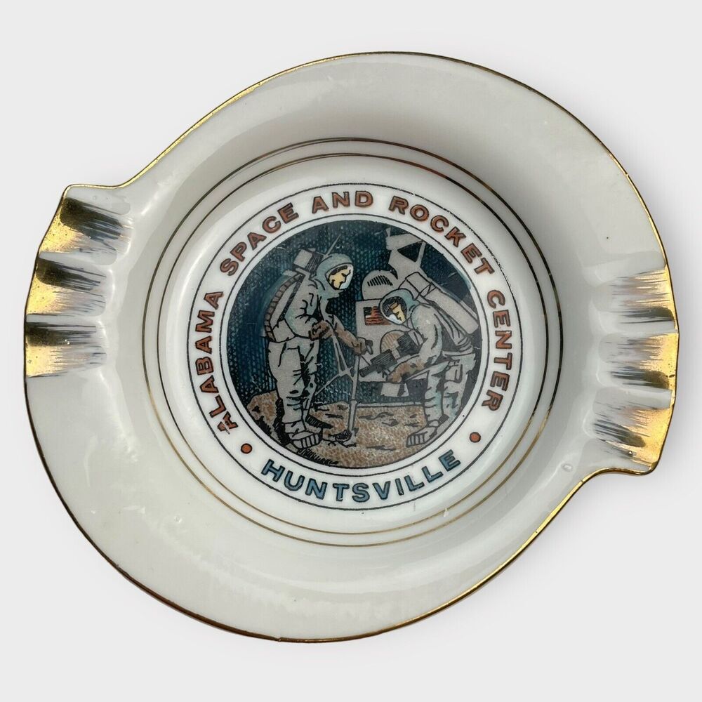 VTG Dixie Space and Rocket Center Huntsville, Alabama Souvenir Ashtray Astronaut